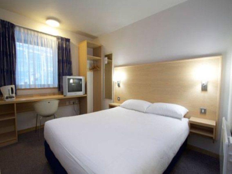 Travelodge Glasgow Airport Hotel Εξωτερικό φωτογραφία